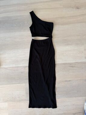 Cut out Midi Dress with one Shoulder
